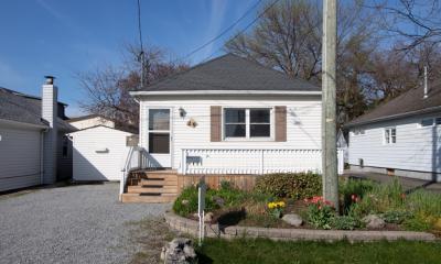 Cute Port Dalhousie Bungalow!