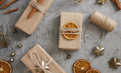 Holiday gift wrapping